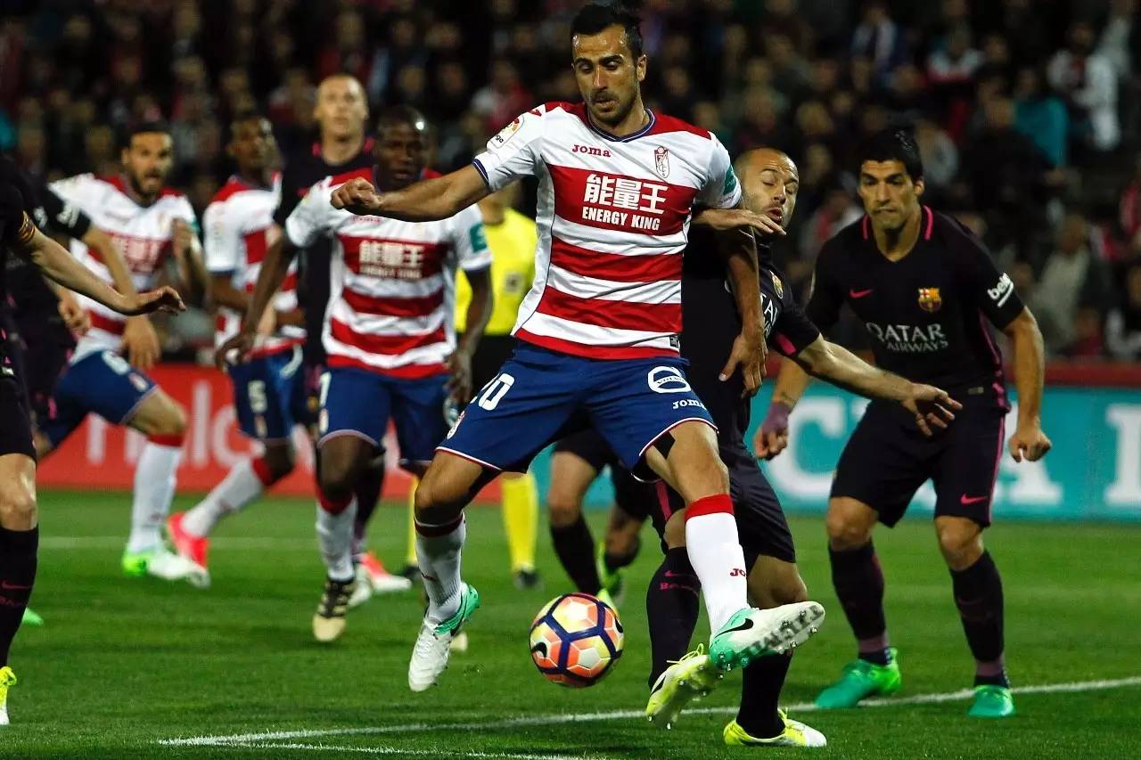 爱游戏-格兰纳达主场胜利，打出团队实力