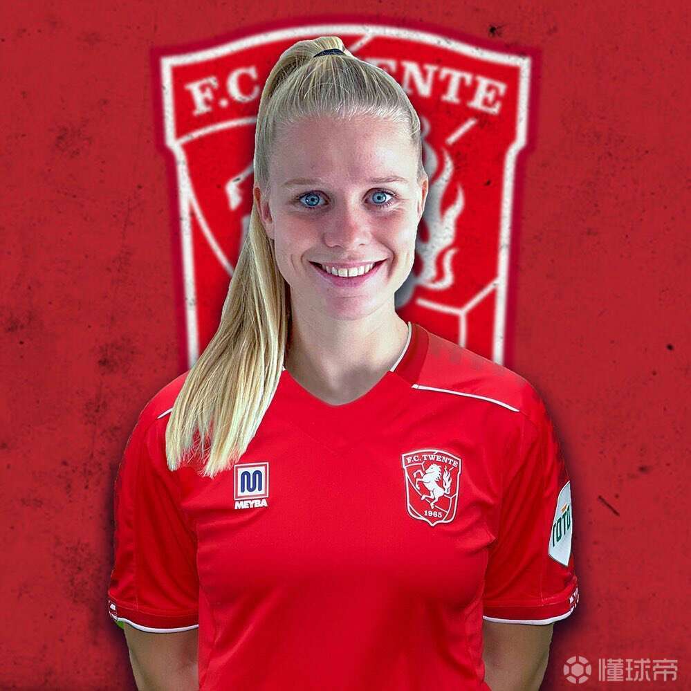 爱游戏体育官网-荷兰女足队员签约豪门俱乐部