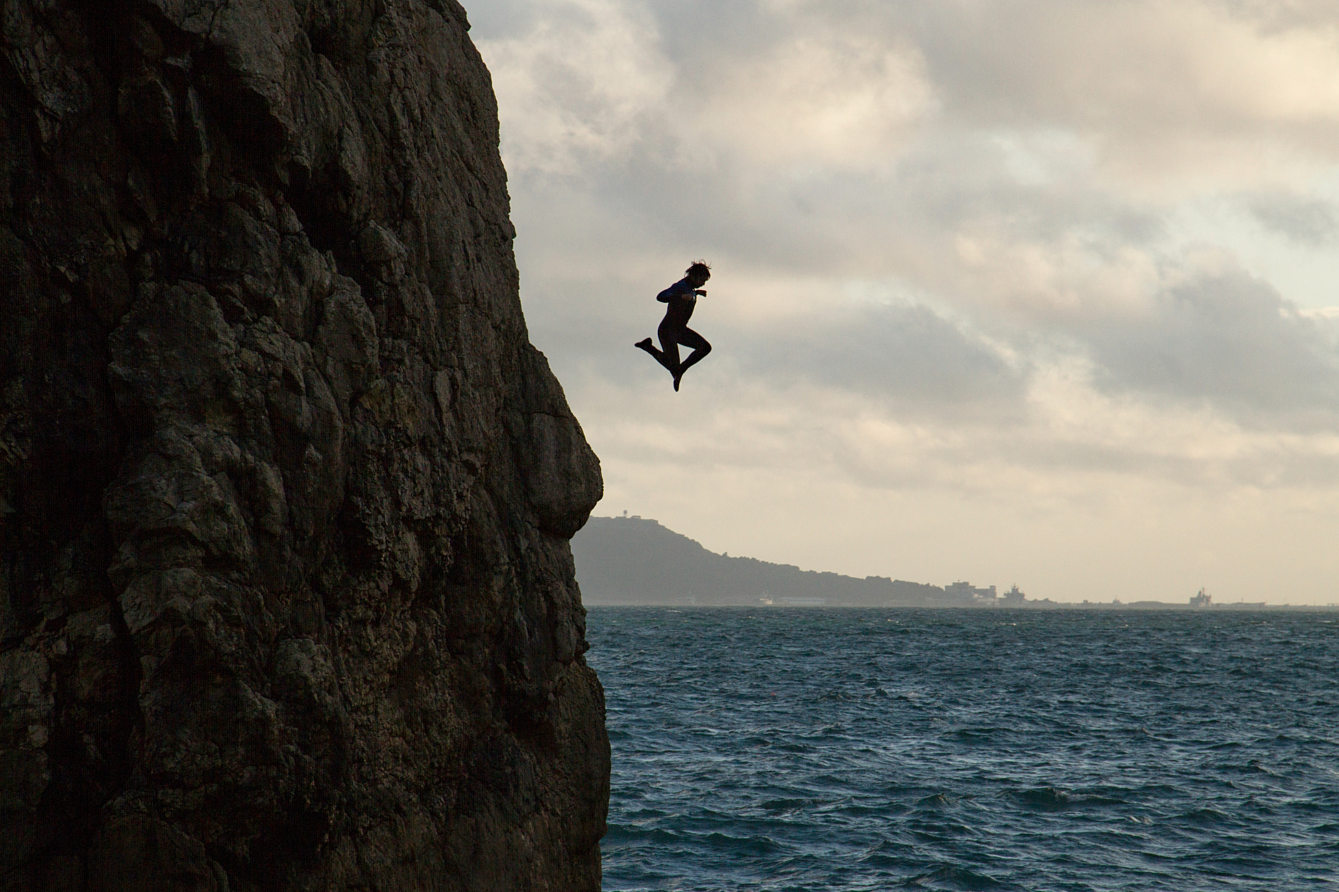 爱游戏下载-运动员面对困难从不退缩，力争最后胜利的简单介绍