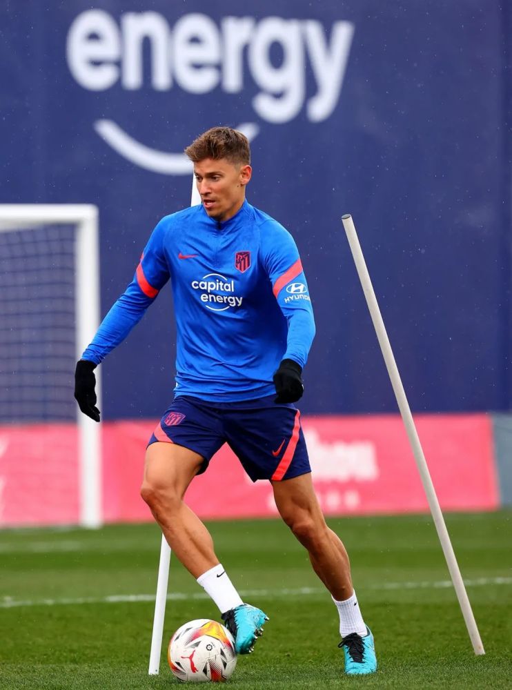 爱游戏官方入口-赛场冷静如斯！球队凭借冷静创造机会晋级的简单介绍