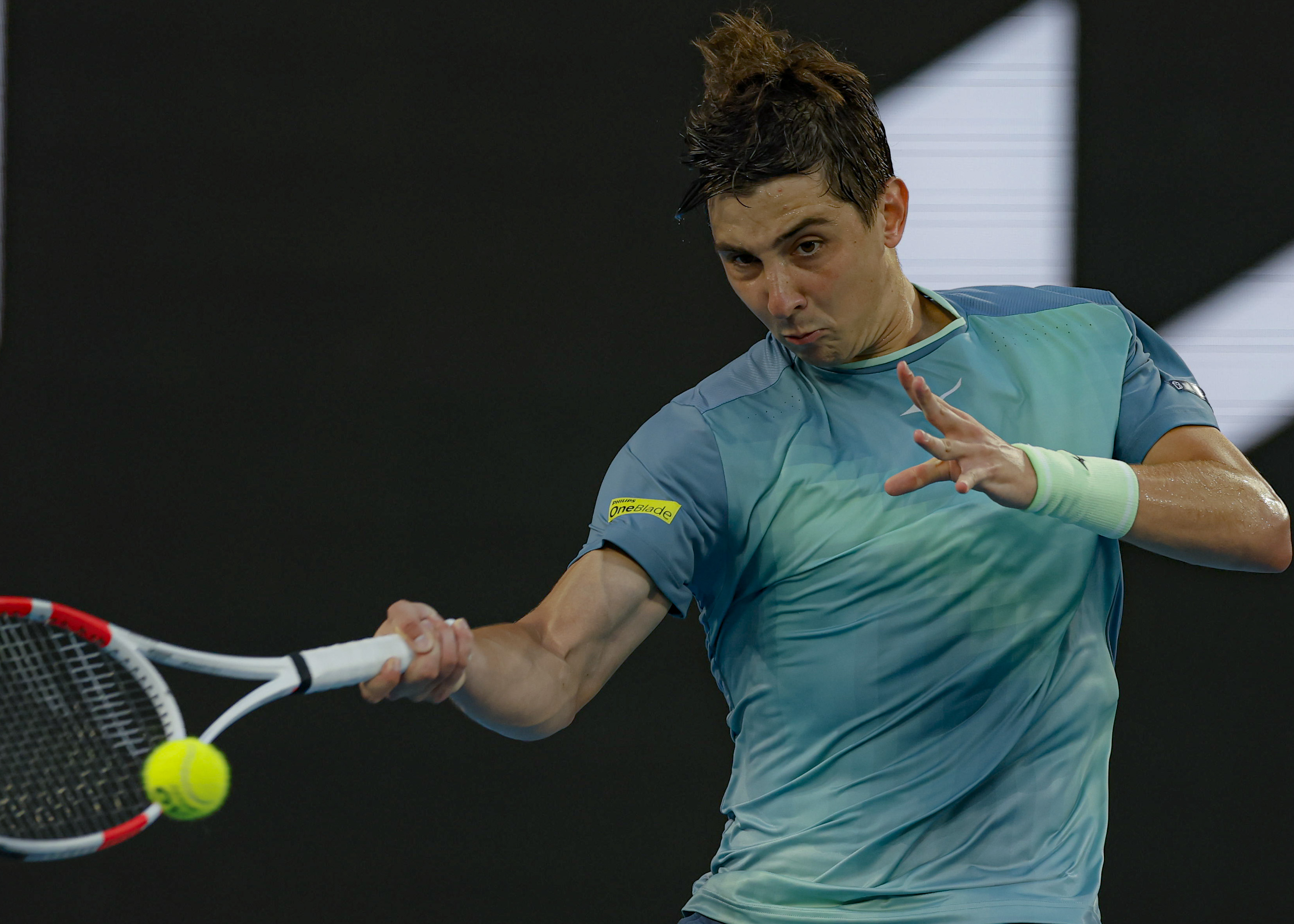 世界网球队轻取西班牙网球队，阿尔卡拉斯关键制胜的简单介绍