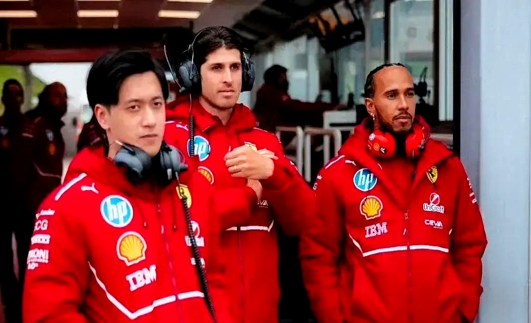 爱游戏在线-包含索伯车队翻盘迈凯伦，汉密尔顿带队取胜的词条