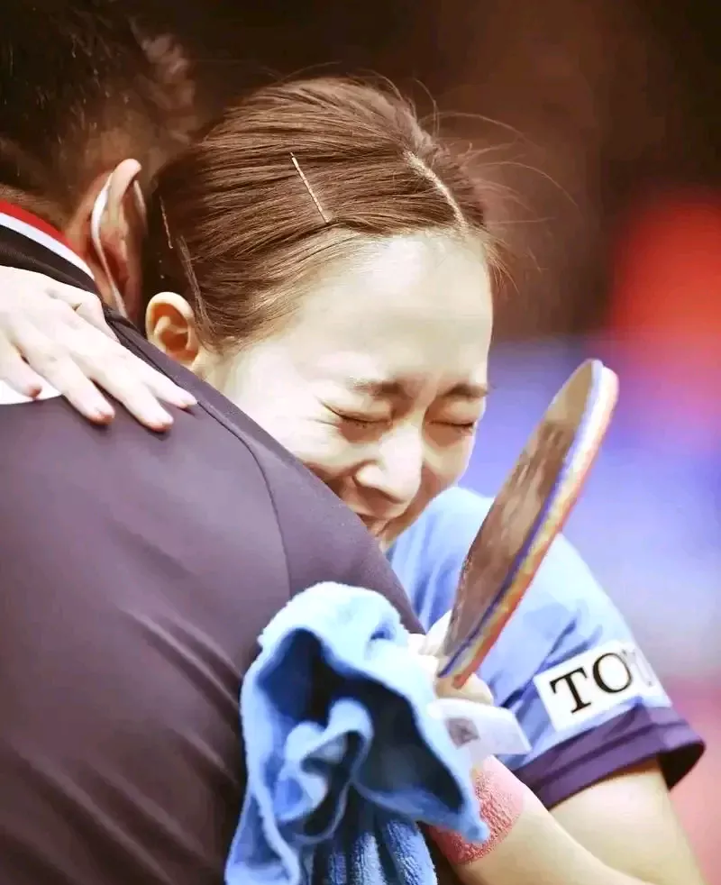 爱游戏娱乐-瑞典队轻取日本队，奥恰洛夫点燃赛场的简单介绍