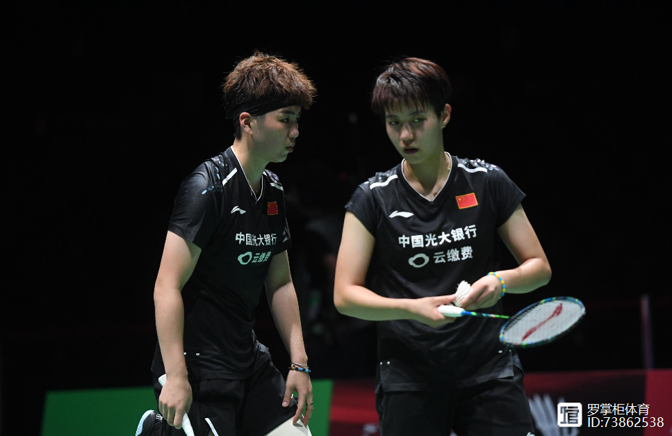 泰国队碾压中国队，黄鸭组合带队取胜的简单介绍