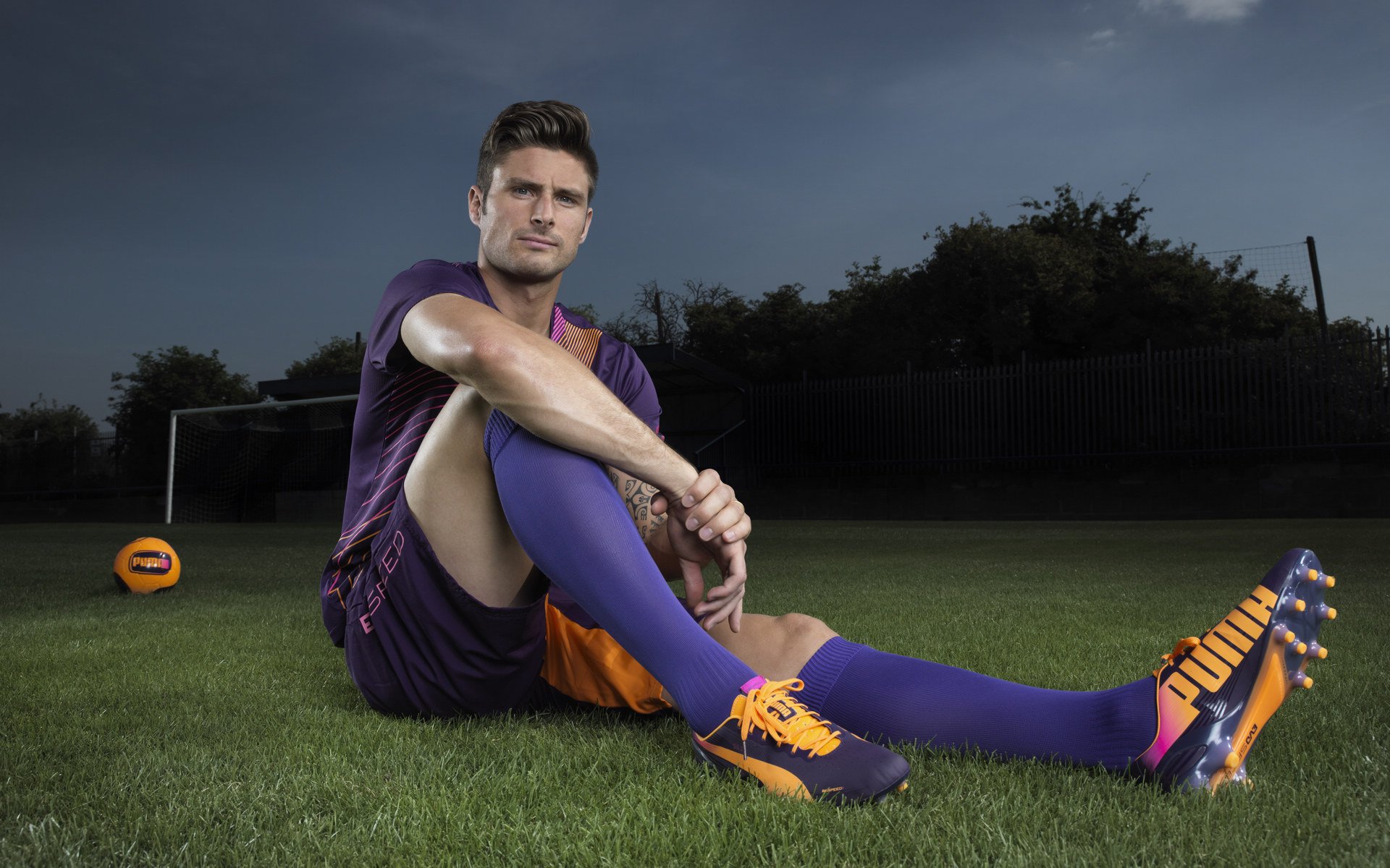 莫兰特狂飙撕裂防线，开拓者火力全开压制湖人