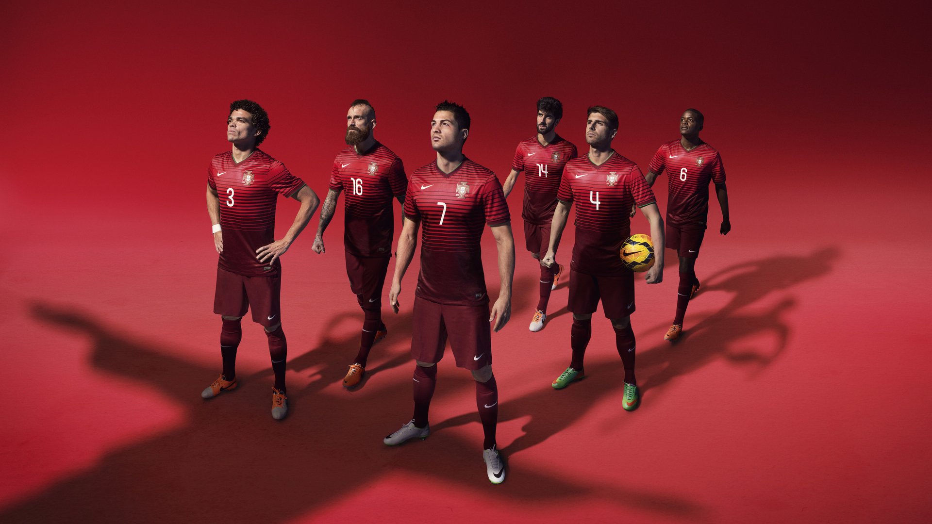 金字塔的震撼一击,埃及掀翻欧洲红魔,姆巴佩光芒下的新王崛起